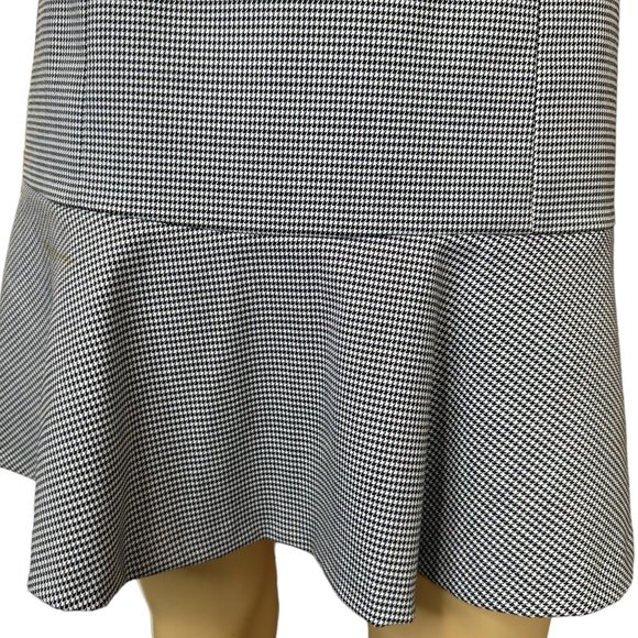 Theory Womens Trumpet Mini Skirt Size 2 Black White Wool Houndstooth Pattern - Picture 7 of 11